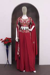 Ensemble Sharara pour femmes, tenue de fête, avec shrug et chemisier brodés, tenue ethnique festive fusion - Product Image 3