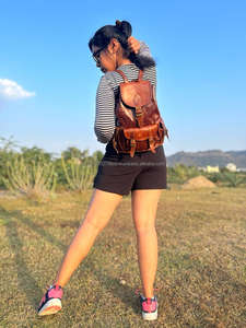 ใหม่กระเป๋าเป้สะพายหลังหนังเต็มเมล็ดพืช Crunch สไตล์วินเทจการออกแบบกระเป๋าขายร้อนหลายใช้กระเป๋าเป้สะพายหลังขายส่งผลิตภัณฑ์จํานวนมาก - Product Image 3