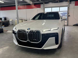 BMW Série 7 d'occasion en excellent état, modèle 2024 - Product Image 4