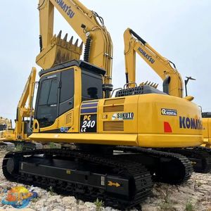 Mini-excavatrice Komatsu PC240-8 d'occasion de haute qualité à vendre à bas prix, hydraulique Kawasaki, y compris moteur, boîte de vitesses, pompe à engrenages - Product Image 3