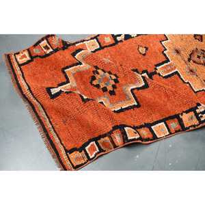 Tapis turc Herki vintage patchwork 2,6 x 9,9 pieds, tapis en laine écologique à bordure orange avec envers en latex - Product Image 5