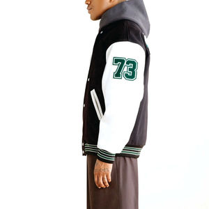 Chaqueta Letterman Premium Streetwear Poliéster Manga larga Varsity chaqueta de invierno Ropa deportiva Fábrica Chaqueta de béisbol barata para hombres - Product Image 3