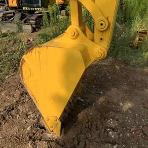 Excavadora de Orugas Usada Komatsu PC70-8 de 7 Toneladas, Rodamiento Original Japonés, Modelo 2023, de Segunda Mano con Maquinaria para Informe - Product Image 2