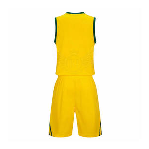 Uniformes de baloncesto antiarrugas para hombres fabricados en poliéster de material duradero profesional - Product Image 2