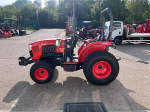 Tractor Compacto Mini Kubota L1452 ROPS HST TURF Nuevo/Usado a Precio Económico - Product Image 3