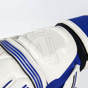 Guantes de Portero de Fútbol Profesionales de Cuero Antideslizantes con Cierre de Velcro y Protección para los Dedos, en Oferta - Product Image 4
