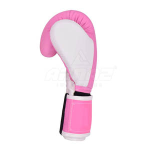 Gants de boxe respirants avec sangles de poignet réglables pour des gants de boxe durables sur mesure pour des entraînements de gymnase - Product Image 6