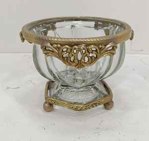 Tazón de postre de vidrio texturizado para helado, ideal para combinar con cubiertos elegantes y decoración de mesa de primera calidad. - Product Image 6