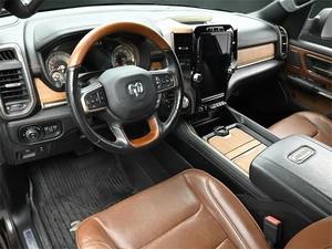 Ram 1500 Laramie Longhorn 2019 con Volante a la Izquierda - Product Image 4