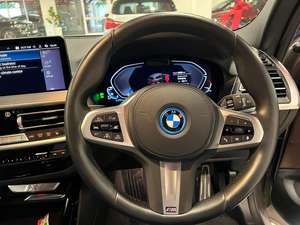 BMW iX3 M Sport Usado en Excelentes Condiciones, Impresionante, 2022, Volante a la Derecha - Product Image 4