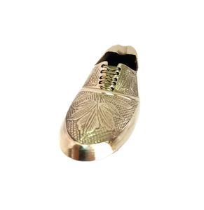 Cendrier décoratif en forme de chaussure en laiton Antique Vintage Design Table Top Showpiece à collectionner - Product Image 1