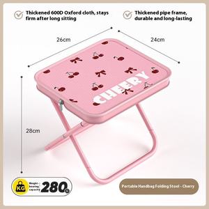 [Personalizado al por mayor] Taburete plegable con estampado <span class=keywords><strong>de</strong></span> cerezas-Portátil para acampar/pescar/eventos (diseño <span class=keywords><strong>de</strong></span> correa para el hombro + patrones personalizados) - Product Image 2
