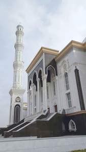 Mármol Arquitectónico para Mezquitas y Mausoleos, Trabajo en Piedra Hecho a Mano, Diseño Moderno, Personalizable, Resistente a la Intemperie, Decoración de Interiores - Product Image 2