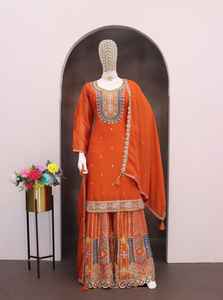 Vêtements de mariage Chinon avec Zari et paillettes Travail Salwar Costume Fabricant et fournisseur de l'Inde au taux le plus bas - Product Image 6
