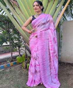 PINK TRENDING GEORGETTE IMPRESO LISTO PARA USAR SAREE CON BLUSA DESCOSTADA FESTIVAL WEAR PRECIO AL POR MAYOR ROPA ÉTNICA - Product Image 1