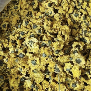 Vente en gros Fleur entière de chrysanthème jaune séché pour mélange de boissons et artisanat décoratif Origine du Vietnam - Product Image 2