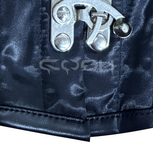 Corset en cuir noir personnalisé avec clous argentés sur les côtés et fermeture à boucle métallique sur le devant |   Fournisseur en gros - Product Image 5