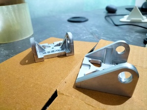 Services professionnels d'usinage CNC, électroérosion par fil pour l'usinage de composants métalliques industriels personnalisés - Haute précision, robuste - Product Image 4