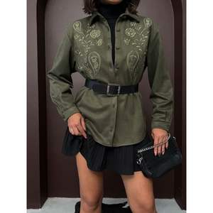 Blusa de Gamuza para Mujer F2024 con Bordado, Cómoda y Elegante - Product Image 6