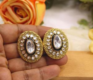 Pendientes de Botón Elegantes con Acabado Dorado de Alta Calidad, con Piedras Decorativas, para Bodas y Fiestas, Colecciones para Mujeres y Niñas - Product Image 2