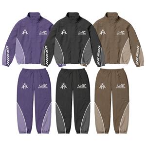 Vente en gros Activer la conception de logo personnalisé imprimé Gym Running Survêtements coupe-vent en nylon pour survêtements unisexes de marque personnalisés - Product Image 1