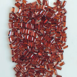 พลอยโกเมนสีแดงธรรมชาติ 4x2 มม. ทรงบาแก็ตต์ คุณภาพดีที่สุด สำหรับทำเครื่องประดับ - Product Image 4