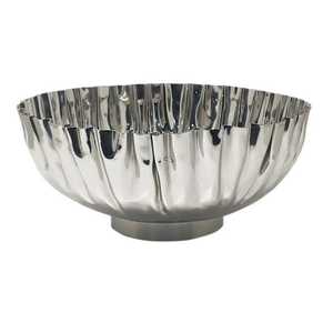 Cuenco redondo de metal para chocolate con detalles decorativos, adecuado para su uso en eventos formales, mesas de cena o como Presentación de regalos - Product Image 5