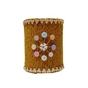 Cambie su escritorio de forma natural con este soporte artesanal para bolígrafos de yute - Product Image 1