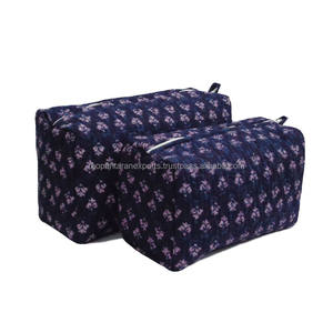 Sac de toilette carré classique en coton fait main Chota Phool, le plus vendu, écologique et de créateur - Product Image 5