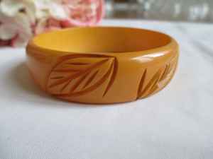 Brazaletes de resina a granel, joyería de resina personalizada al por mayor, brazaletes de pulsera de resina bohemia de artesanía creciente - Product Image 4