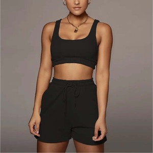 Ropa de mujer Chándales Trajes deportivos Pantalones cortos Ropa deportiva Cuello redondo Pantalones cortos de color sólido y conjuntos superiores - Product Image 5