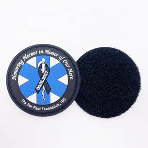 Patch en caoutchouc PVC 3D personnalisé, style dessin animé, logo en plastique en relief, étiquette en tissu, décoration en dentelle douce pour vêtements - Product Image 5