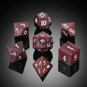 Dés polyédriques en bois naturel, ensemble de 7 pièces, écologiques, durables, pour jeux de société, RPG, collectionneurs, Tradebyd - Product Image 1