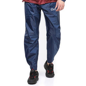 Traje cortavientos a granel para hombres y mujeres Conjunto de chaqueta y pantalones ligeros con logotipo personalizado Ideal para clubes Escuelas - Product Image 6