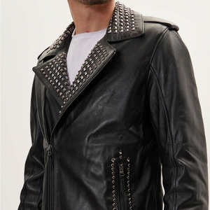 Nouvelle veste en cuir d'agneau cloutée à capuche coupe-vent noire de style streetwear pour homme, design faucon, pour l'hiver - Product Image 4