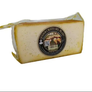 Quesos Cristo Del Prado de Calidad Superior, Queso Duro Fermentado, Mitad Crudo, Leche de Oveja, Curado, Envasado al Vacío, Caja, 37% de Grasa - Product Image 1