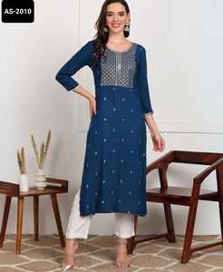 Reyon indien avec belle broderie Œuvre prête à porter Collections Kurtis avec motif fantaisie et ensemble Kurtis de meilleure qualité - Product Image 2