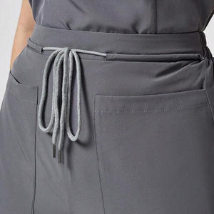 Pantalones duraderos para mujer con logotipo personalizado, parte inferior cómoda de uniforme médico para enfermeras, médicos, clínicas y hospitales - Product Image 2