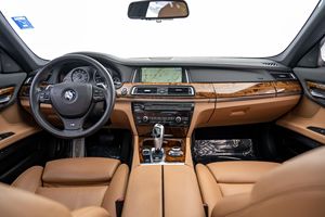 750LI มือสอง lhd/rhd 2013 B M W - Product Image 2
