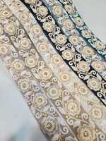 Populaire 100% coton matériel 3D Net Floral paillettes broderie dentelle à la main Multi couleurs pour les robes de soirée de mariage