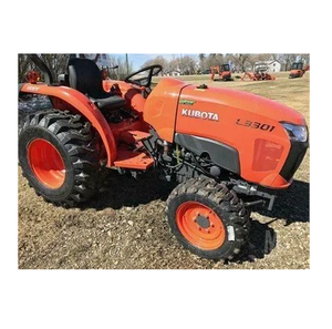 Tracteur agricole compact Kubota L3301 d'occasion, moteur diesel, matériel agricole - Product Image 6