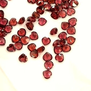 Natural Red <b>Garnet</b> Heart Cut Carved Faceted Loose Gemstones For Jewelry Making 4mm Certified Heart shape <b>Garnet</b> Stone Wholesale - Product Image 5