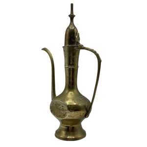 Aftaba de Latón de Alta Calidad con Grabado y Acabado Pulido para Agua Potable, Utensilio de Cocina Vintage de Latón - Product Image 1