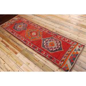 2.8x9.7 ft <b>Runner</b> Turkish Rug, Vintage Rug, <b>Red</b> Gray Paisley Wool Rug - Product Image 4