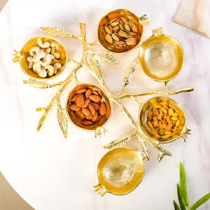 Ensemble de vaisselle de luxe en émail doré, bol de service en forme de grenade, bol à noix à 6 sections, plat à fruits en métal durable, serveur de fruits secs - Product Image 4