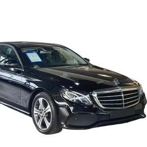 Nouvelle Mercedes-Benz E 350, moteur automatique, couleur noire - Product Image 1