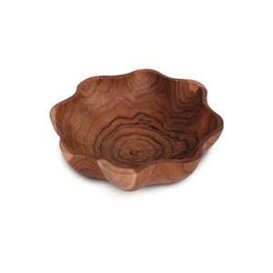 Bol de service rond classique en bois, offrant un attrait intemporel pour servir des repas sains et des salades fraîches - Product Image 2
