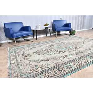 5.8x8.7 ft <b>Rug</b>, <b>Vintage</b> <b>Rug</b>, Turkish Gray Wool Bordered <b>Rug</b> - Product Image 2