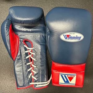 Dernier modèle de gants de boxe noirs personnalisés, gants de boxe professionnels en cuir véritable, équipement d'entraînement pour le sparring, gants de boxe Muay Thai - Product Image 4