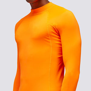 Créez votre propre rashguard à manches longues pour homme, qualité supérieure, impression numérique, grande taille, service OEM, nom de marque personnalisé - Product Image 2